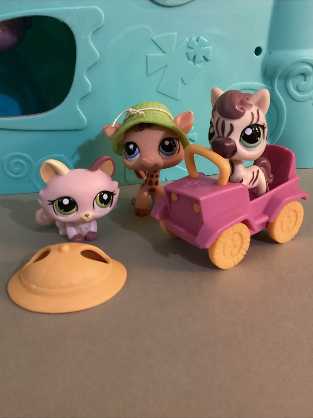 Littlest Pet Shop Search n’ Safari Set #1488 #1489 #1490 with Accessories